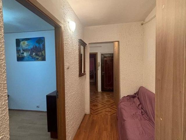 Vanzare Apartament cu 3 camere, etaj 2, suprafata utila de 54,36 mp