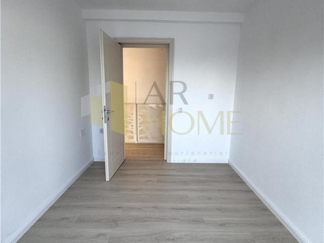 Vanzare casa 4 camere, constructie noua, in Ploiesti, zona Stadionului