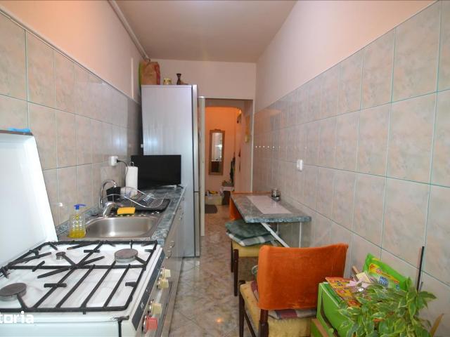 Vanzare garsoniera decomandata, etaj intermediar Astra