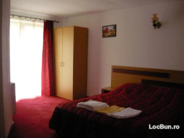 Vanzare pensiune lux Moeciu de Jos