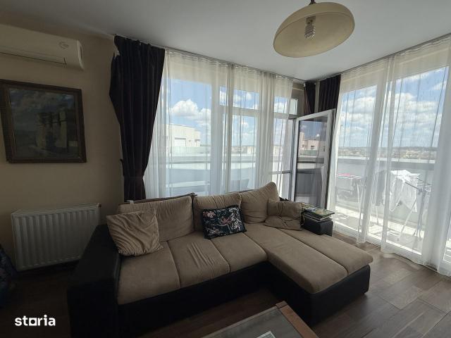 Vânzare penthouse deosebit, terasa mare situată pe două orientări