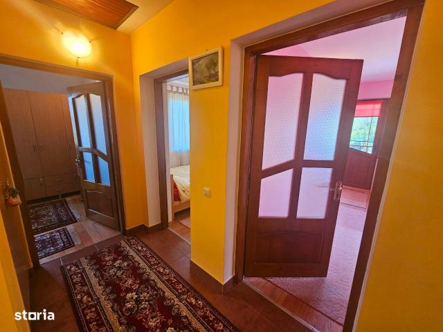 Vanzare vila 4 camere, mobilata si utilata, in Valenii de Munte