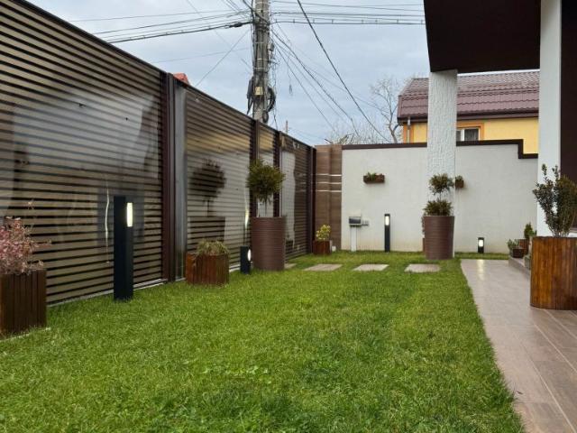 Vanzare vila noua cu arhitectura contemporana, in Galati, zona PRIVILEGE