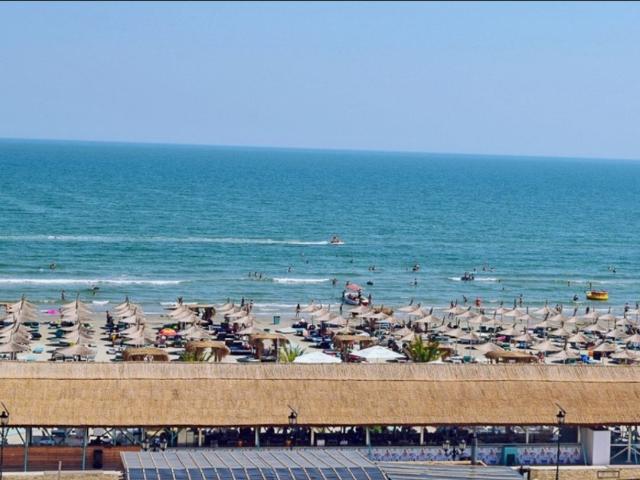 Vanzare 2 camere Mamaia Nord Plaja Zanzibar
