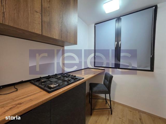 Vanzare 2 camere semidecomandat timpuri noi