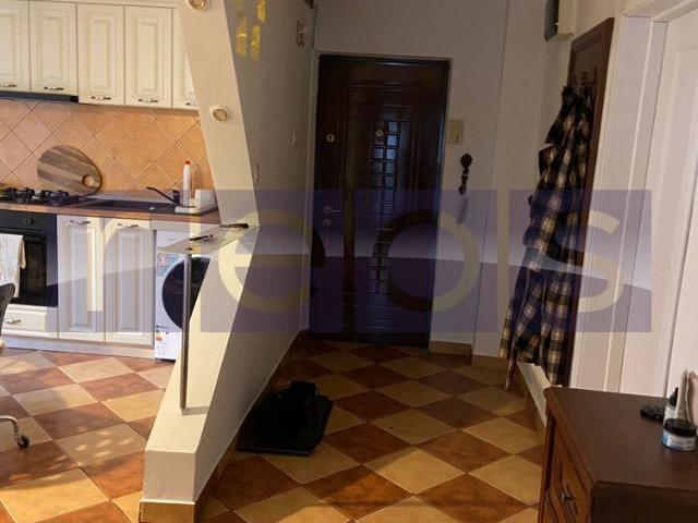 Vanzare 3 camere decomandat mall vitan