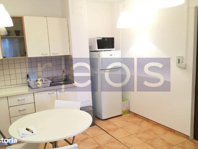 Vanzare 3 camere decomandat tineretului loc de parcare