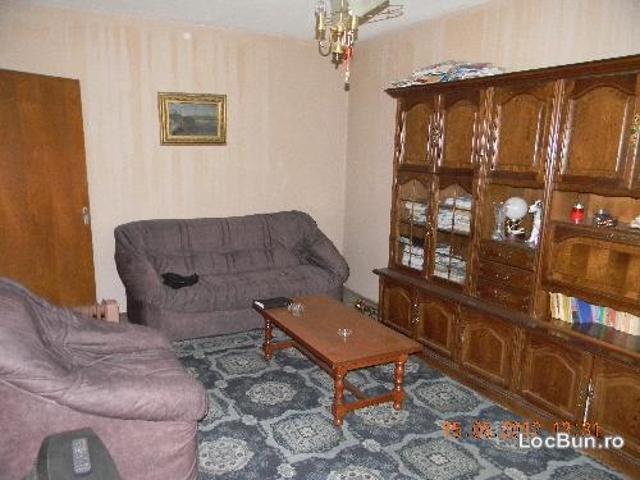 Vanzare 3 camere Drumul Taberei Valea Argesului 53. 000