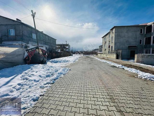 Van Bostaniçinde Satılık Tek Katlı Müstakil Ev