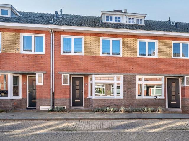 Van Beringenstraat 8, 5913VC, Venlo, Limburg 5913VC