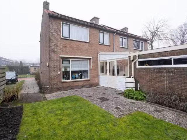van Duivenvoordestraat 3 Hensbroek