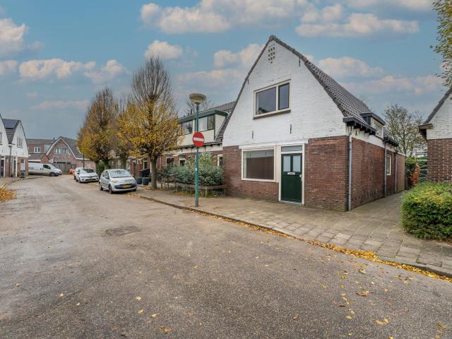 Van Oldenbarneveltstraat 11, 3621LS, Breukelen, Utrecht 3621LS