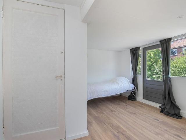 Van Leeuwenhoekstraat 42