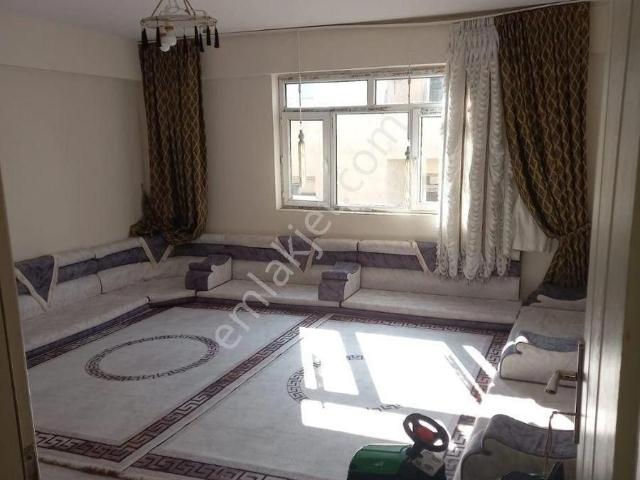Van Tuşba Şemsibey Mahalesi'nde İlhami Çakırtaş Emlak A.ş'den Şemsibey Toki'de Satılık 2+1 Daire