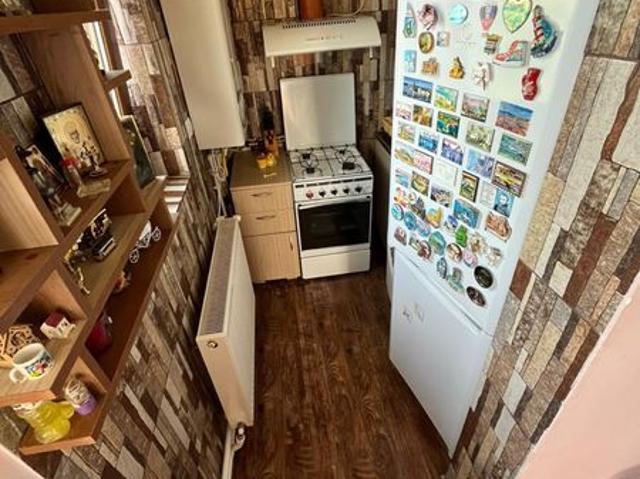 Vand apartament 2 camere