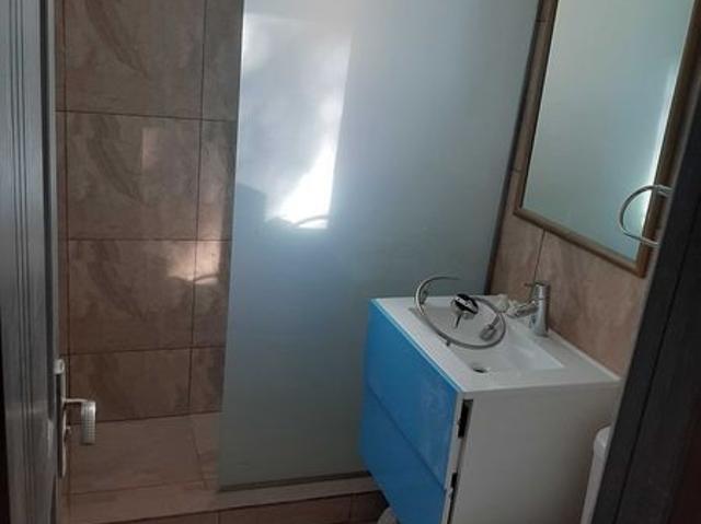 Vand apartament 2 camere