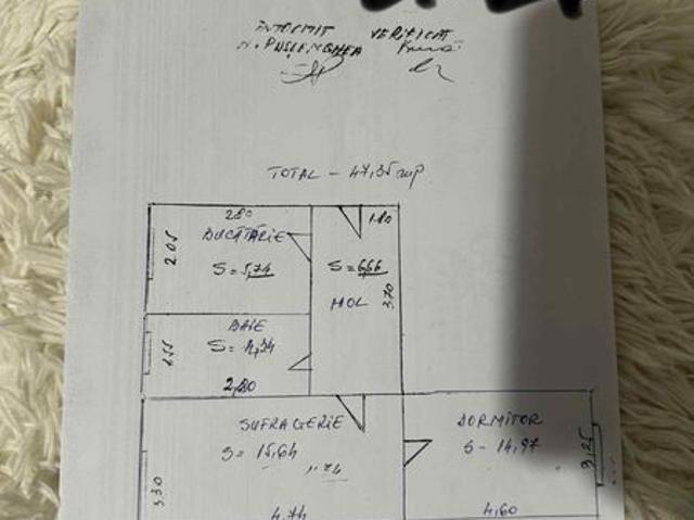 Vand apartament 2 camere nedecomandat