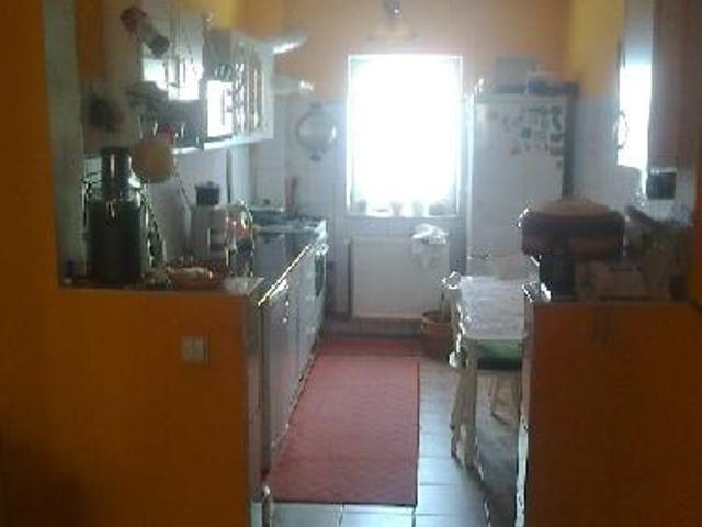 Vand apartament 4 camere dec, s. utila 69 mp, in Strand, et 1/4