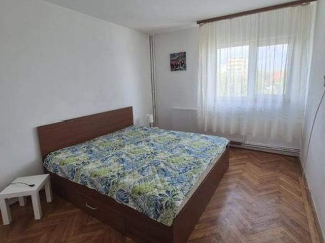 Vand Apartament 54m2 + Boxa/Zona sud Ploiesti