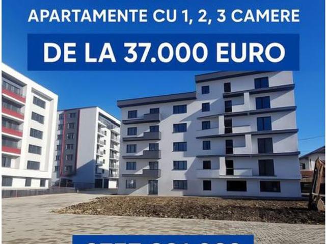 Vand apartament cu 3 camere