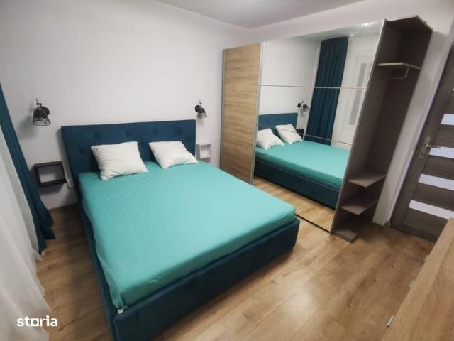 Vand apartament cu 2 camere