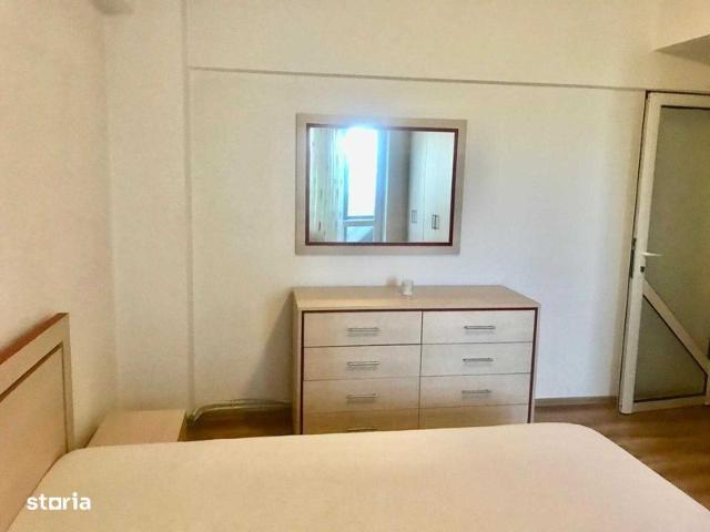 Vand Apt. 3 camere, mun. Bacau langa Univ. Bacovia, SIF Moldova