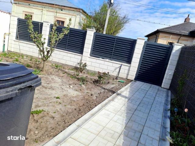 Vand casa Caracal Olt