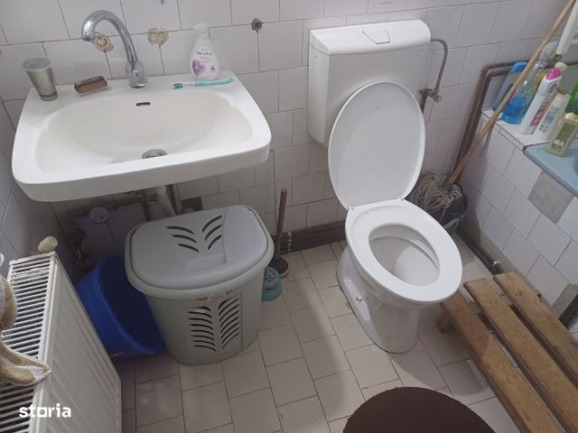 Vand casa in Centru