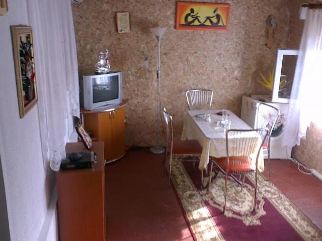 Vand casa la sosea, zona centrala