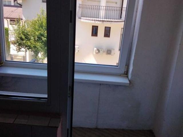 Vand garsoniera in cetate