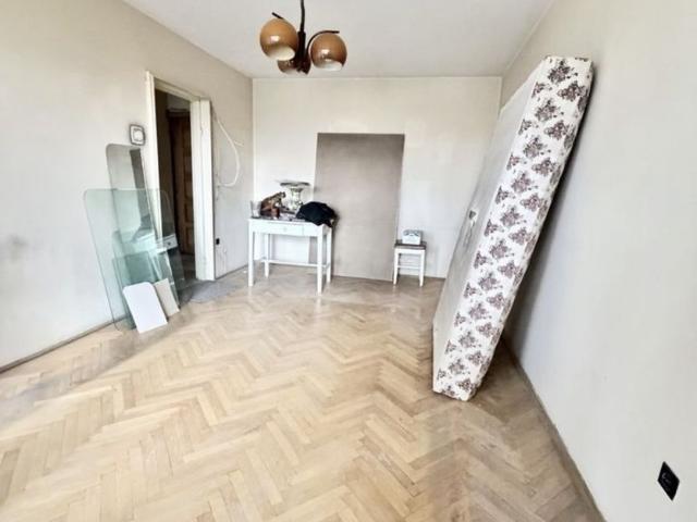 Vand 2 cam Libertatii confort 1 [etaj 2]