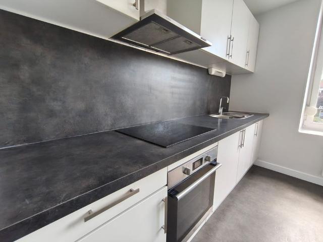 VANDOEUVRE PLACE GERARD D’ALSACE F2 RENOVE DE 41 M2