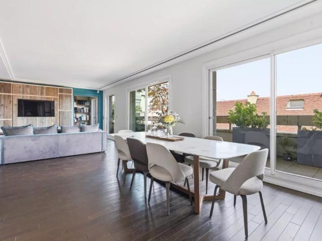 Vaneau: appartement familial