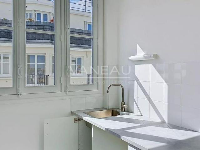 VANEAU VII STUDIO RUE VANEAU