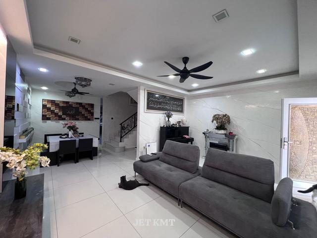 Vanessa Homes BBT2 Klang Move in Condition Terrace House for Sale