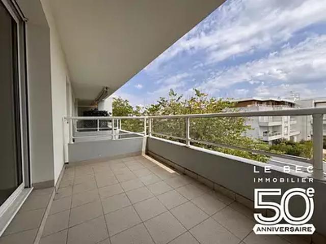 Vannes 56000 Achat / Vente appartement 2 pièces t2 terrasse parking
