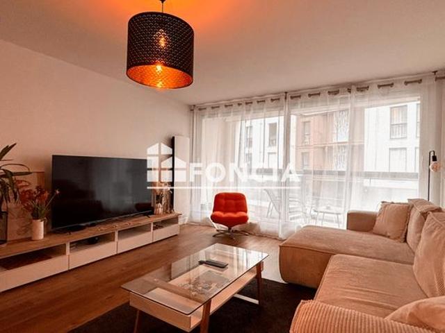 VANNES CENTRE – T3 de 73 m² avec ascenseur, garage et balcon à 2 min des remparts
