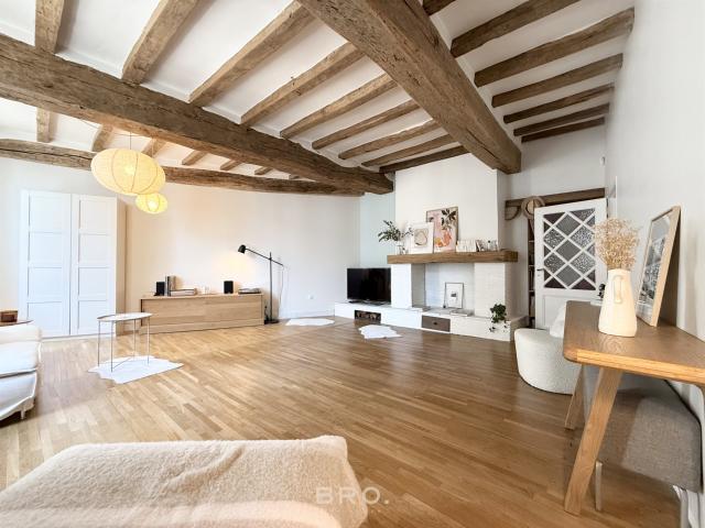 Vannes Hyper Centre Terrasse Rare & Cachet Authentique 80m² Vannes