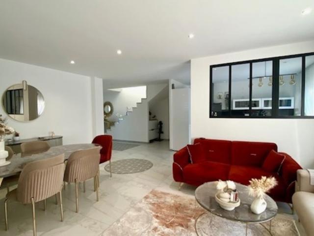 MONTERBLANC Maison 5 chambres