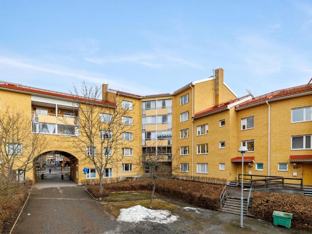 Vänortsringen 52