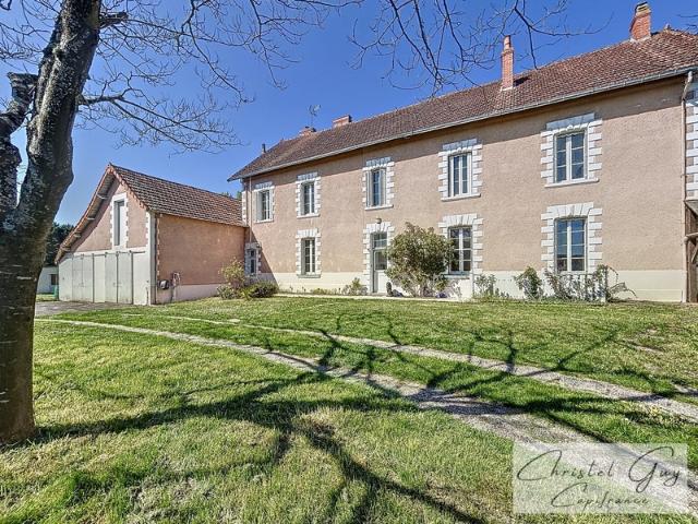 Vaas 72500 Propriété de Charme 1910 de 175 m² + Maison d'amis, 7 Pièces, Terrain de 1260 m², Idéale Résidence Principale ou Secondaire