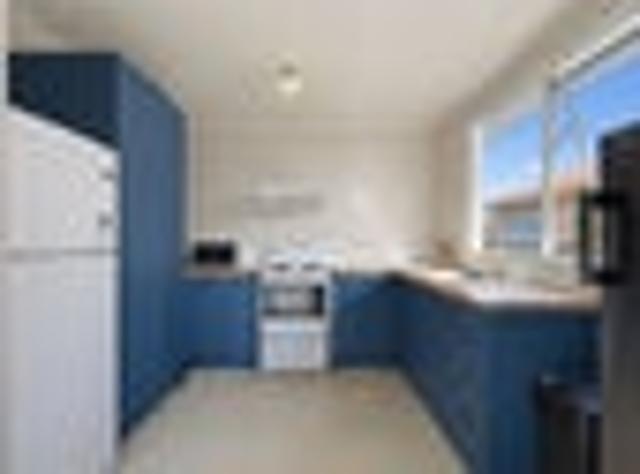 Vacant & Endless Potential – A Renovator's Dream!