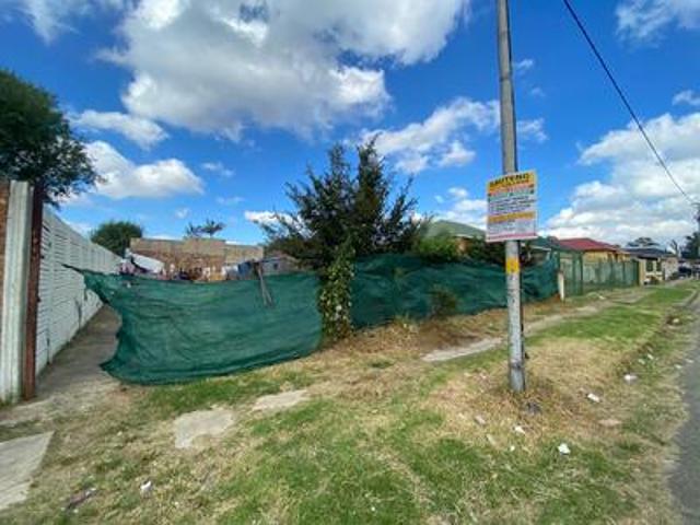 vacant land with services – ready to build