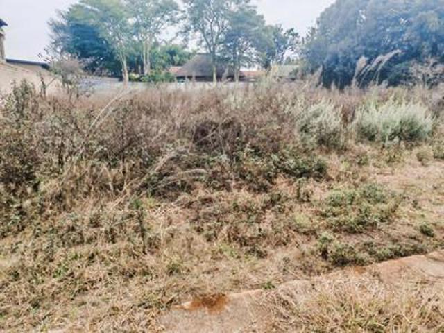 vacant land on the market in bendor