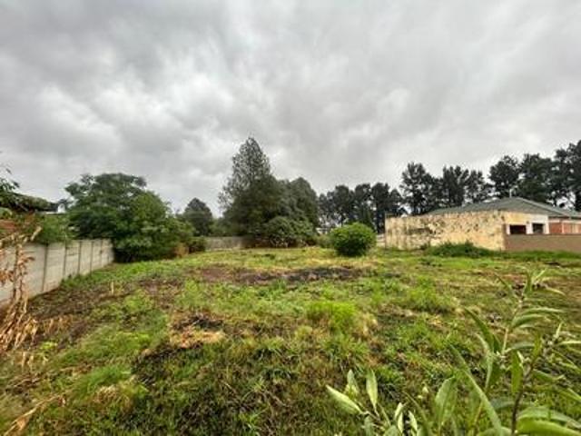 vacant land on the market in pollark park