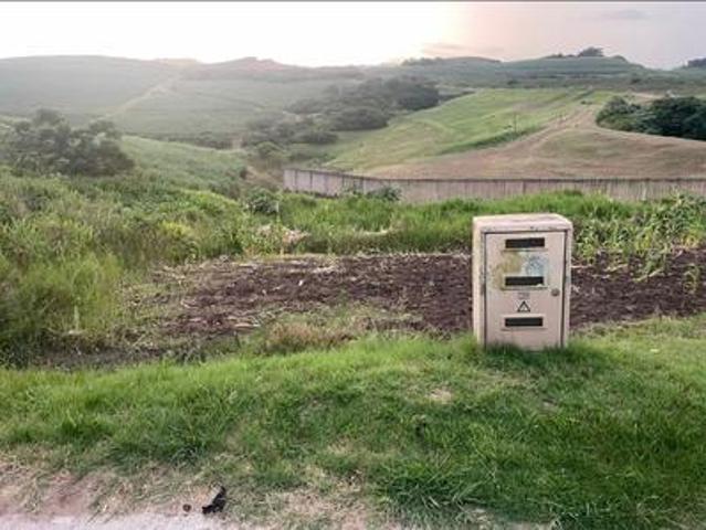 vacant land on the market in sezela.