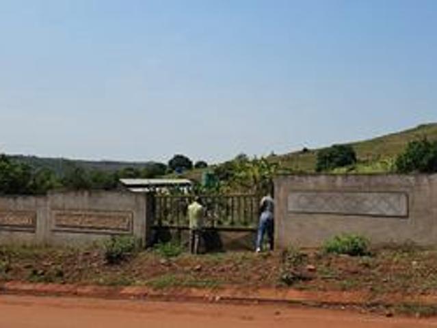 vacant land / plot on the market at.
