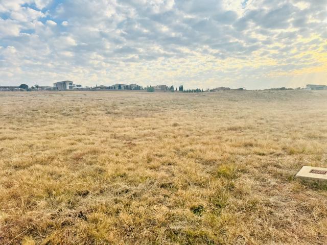 Vacant Land / Plot in Mooikloof Glen For Sale