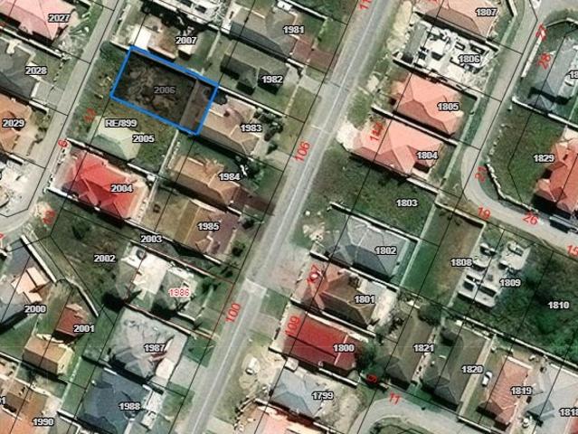 Vacant Land / Plot in Bluewater Bay For Sale