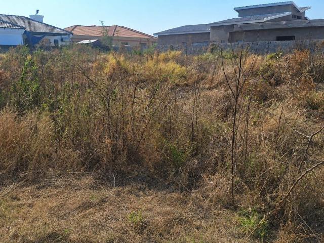 Vacant Land / Plot in Chroompark For Sale